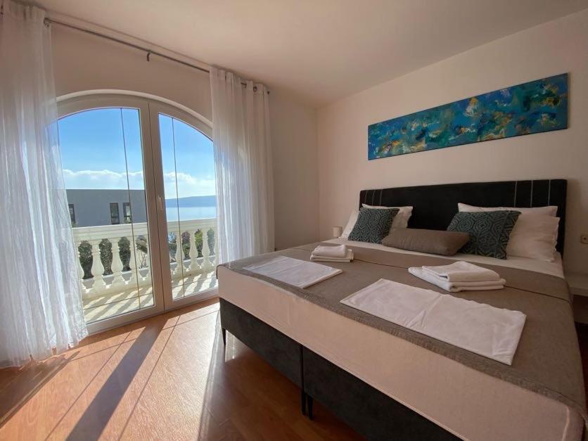 Villa Mihaela - Apartment Ika Cesarica Esterno foto