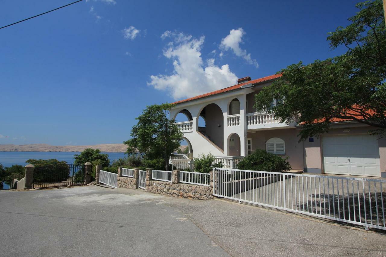 Villa Mihaela - Apartment Ika Cesarica Esterno foto